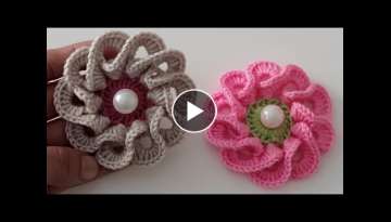 Super easy crochet flower pattern for beginners 